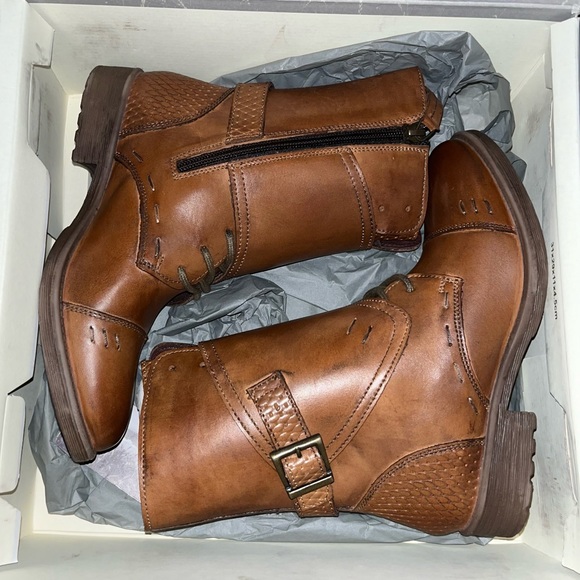 BED/STU by ROAN Tan Napa Leather Deception Wrap Over Combat Boot Women’s Size 6 - Picture 2 of 13